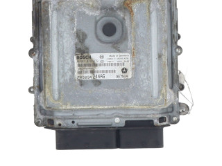 Блок управления двигателя P05094244AG Jeep Commander
