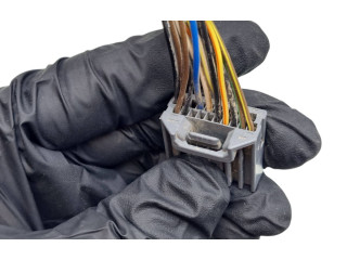 Зеркало электрическое Volvo XC40 - года