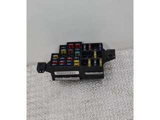 Блок предохранителей 7703297597 Renault Clio II