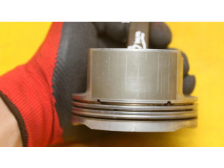  Поршень с шатуном    Porsche Cayenne (9PA)  