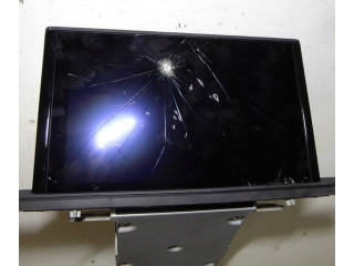 Дисплей    81A919604   Audi Q2 -