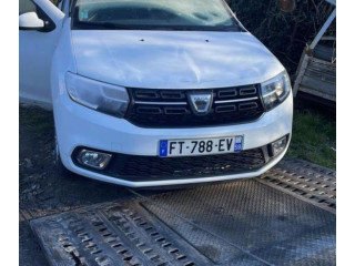 Генератор 231005933R Dacia Sandero