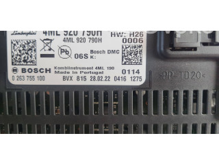 Přístrojová deska Lamborghini Urus 2022 4M1920790H, 4ML920790H