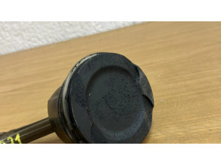 Píst 089203, D5921 BMW 5 F10 F11 pro benzínový motor