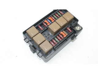 Блок предохранителей LJA2822AF Jaguar XK8 - XKR