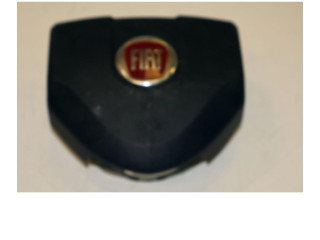 Подушка безопасности водителя P1TP76DX9AD Fiat Freemont