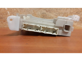 Блок предохранителей 8273047420A, 892 Toyota Prius (XW30)