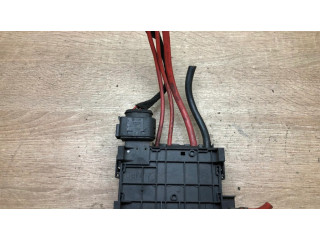 Узел подключения плюсовых проводов