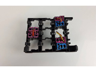 Pojistková skříňka 1T1937503A Volkswagen Caddy 2005