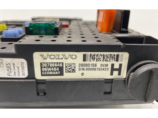 Блок предохранителей 30786646, 06W464 Volvo S60
