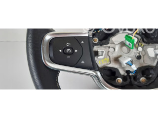 Руль Volvo XC40 - года 32288650