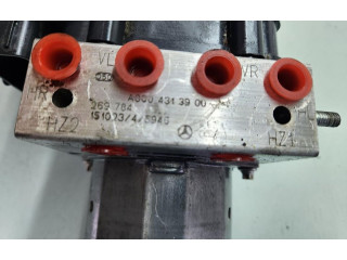 Jednotka ABS A0004313900 Mercedes-Benz GLA W156 2015