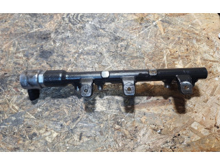 Vstřikovací lišta 175216439R Nissan Navara D23