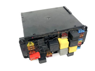 Pojistková skříňka A2035452801, 2035452801 Mercedes-Benz C W203 2004