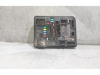 Блок предохранителей 284B61704R, 284B61704R Renault Clio II