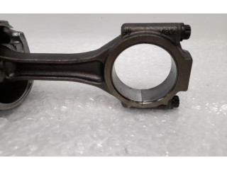  Поршень с шатуном  038J  Volkswagen PASSAT  