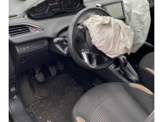 Volant Peugeot 208 2013