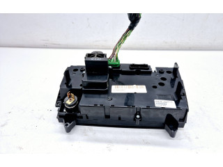 Блок управления климат-контролем 8697140, 04W47E01   Volvo V70