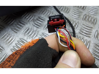 Зеркало электрическое        Skoda Yeti (5L)  2009 - 2017 года   