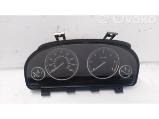 Přístrojová deska BMW 5 F10 F11 2013 25811511, 2339305