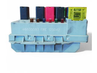 Pojistková skříňka 46835593, 46835593 Fiat Punto (188)