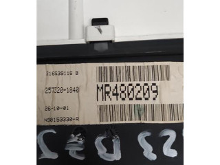 Панель приборов MR480209, MR480209   Mitsubishi Space Star       