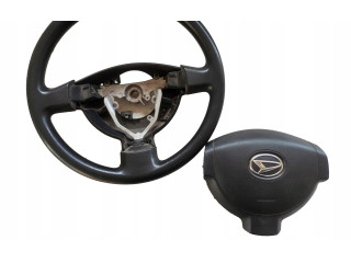 Volant Daihatsu Sirion 2014