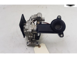 Масляный насос B4204T34P 31670242, 31670242 Volvo XC90