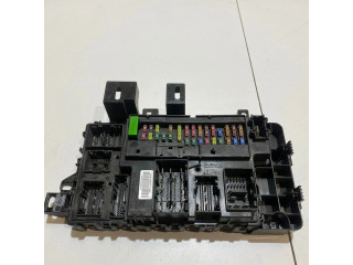 Pojistková skříňka FR3T15604BH Ford Mustang VI 2017