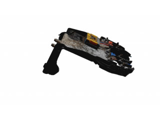 Узел подключения плюсовых проводов