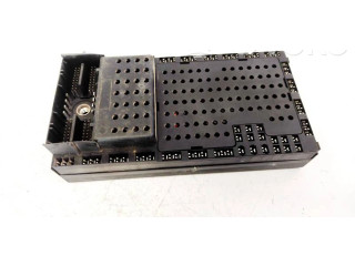 Блок предохранителей  08679899, 08696098   Volvo S70  V70  V70 XC    