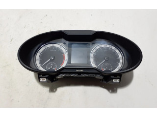 Панель приборов 5E0920750D   Skoda Octavia Mk3 (5E)       