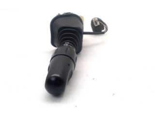 Ручка стеклоочистителей 96552843   Chevrolet Nubira