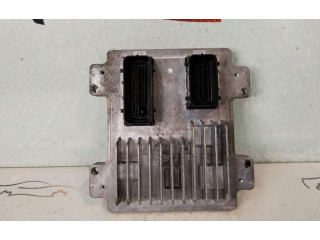 Блок управления двигателя E8312647212, A14NEL Opel Meriva B