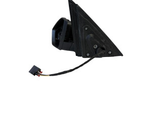 Зеркало электрическое        Skoda Scala   -  года   