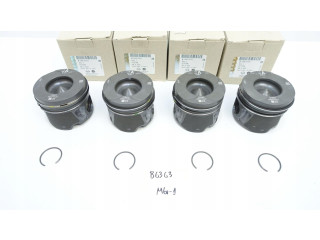 Píst 55577331 Opel Zafira A