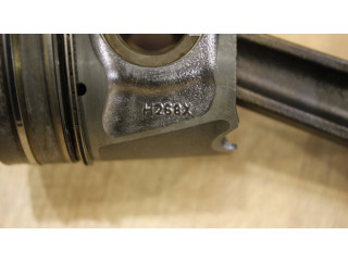 Поршень Jaguar XF X250