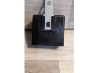 Блок управления 96673478   Chevrolet Captiva