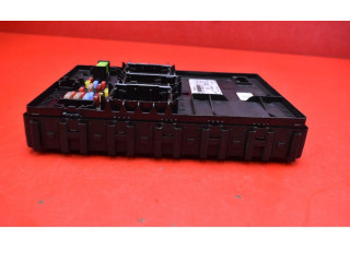 Блок предохранителей HU5T-15604-ECS, HU5T-15604-ECS Ford Ecosport