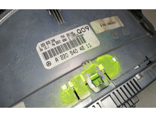 Přístrojová deska Mercedes-Benz S W220 2002 A2205404611, 0263605046