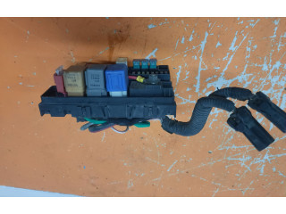 Блок предохранителей 243824W000, 243824W000 Nissan Pathfinder R50