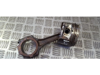 Píst Alfa Romeo 156 pro benzínový motor 1.8