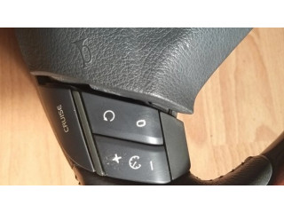 Руль Volvo V70 2000-2004 года 08666887, 642SWEDEN