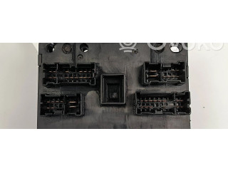 Pojistková skříňka 243502N300H Nissan Almera 2000