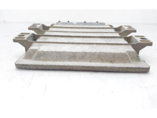 Блок управления двигателем Блок управления NNN100743 MG ZS