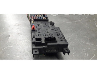 Блок предохранителей 518717004 Volvo S60