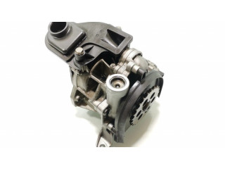 Масляный насос N47C16A 7811924, 62440410 Mini Cooper Countryman R60 1.6