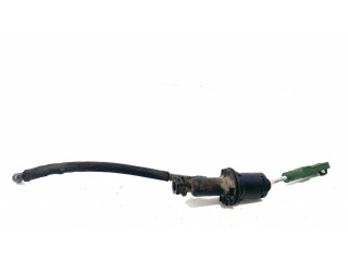 Рабочий цилиндр сцепления