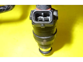 Vstřikovací lišta 1747406 BMW 7 E38 pro benzínový motor 3.5