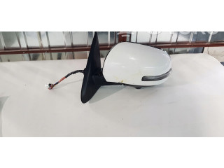 Зеркало электрическое Mitsubishi Outlander 2013 - 2021 года